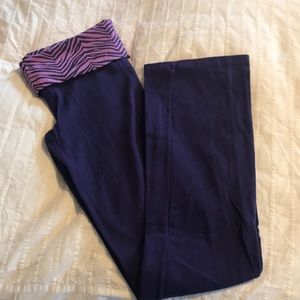 VS PINK Yoga Pants (Purple)